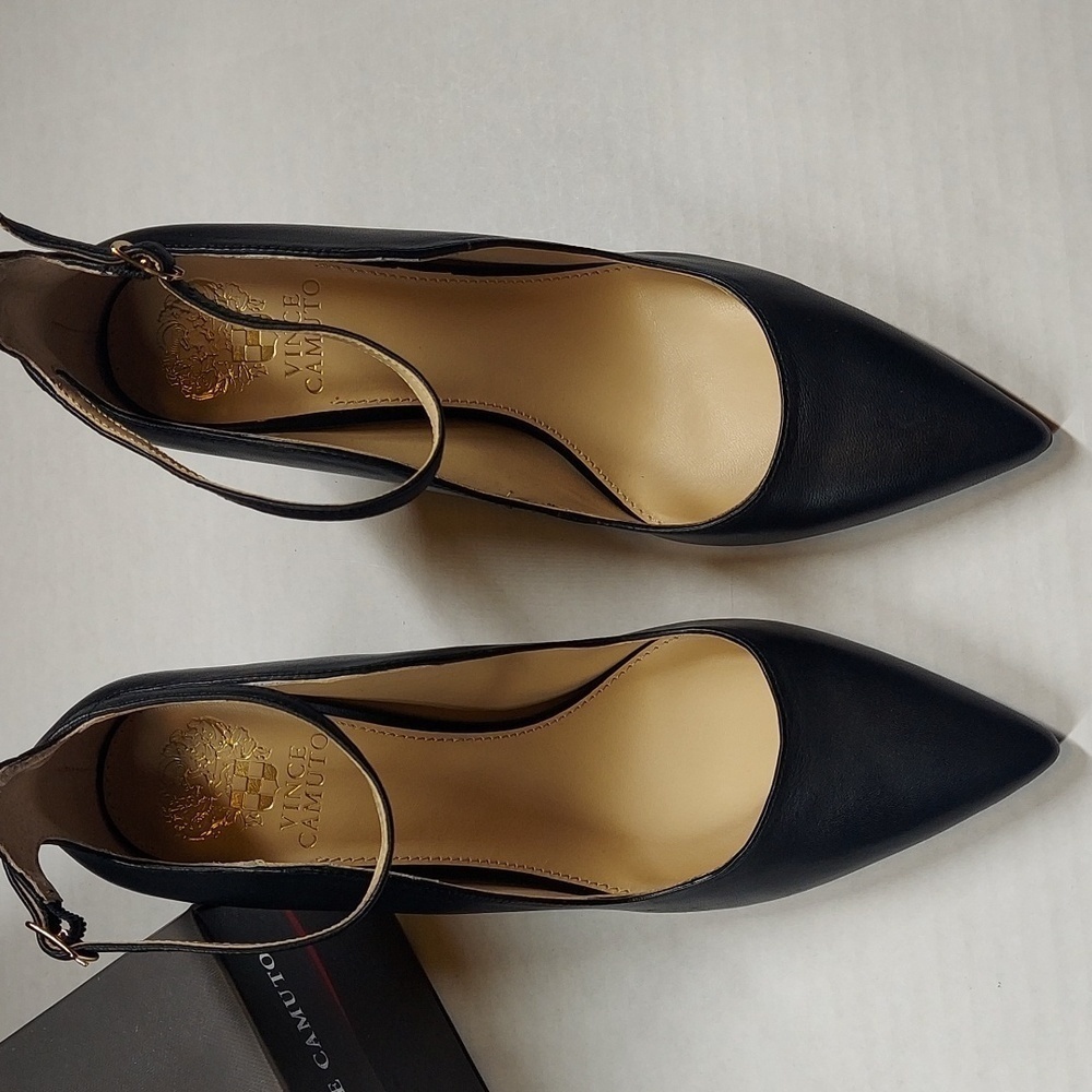 Vince Camuto Hinata Black Ankle Strap Heel Size 9 1/2 M